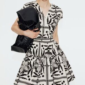 H&M Sleeveless Wrap V-Neck Dress Black White Cotton Size Large